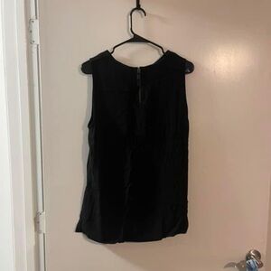 Black Sleeveless Women's Top